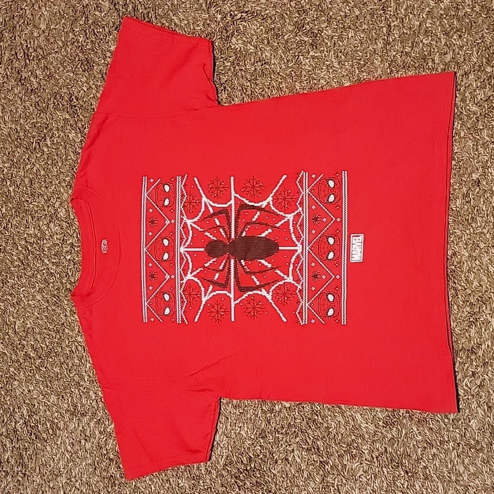 Marvel funko Pop Spiderman shirt